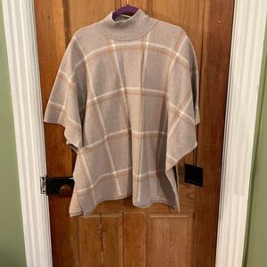 Max Studio poncho M